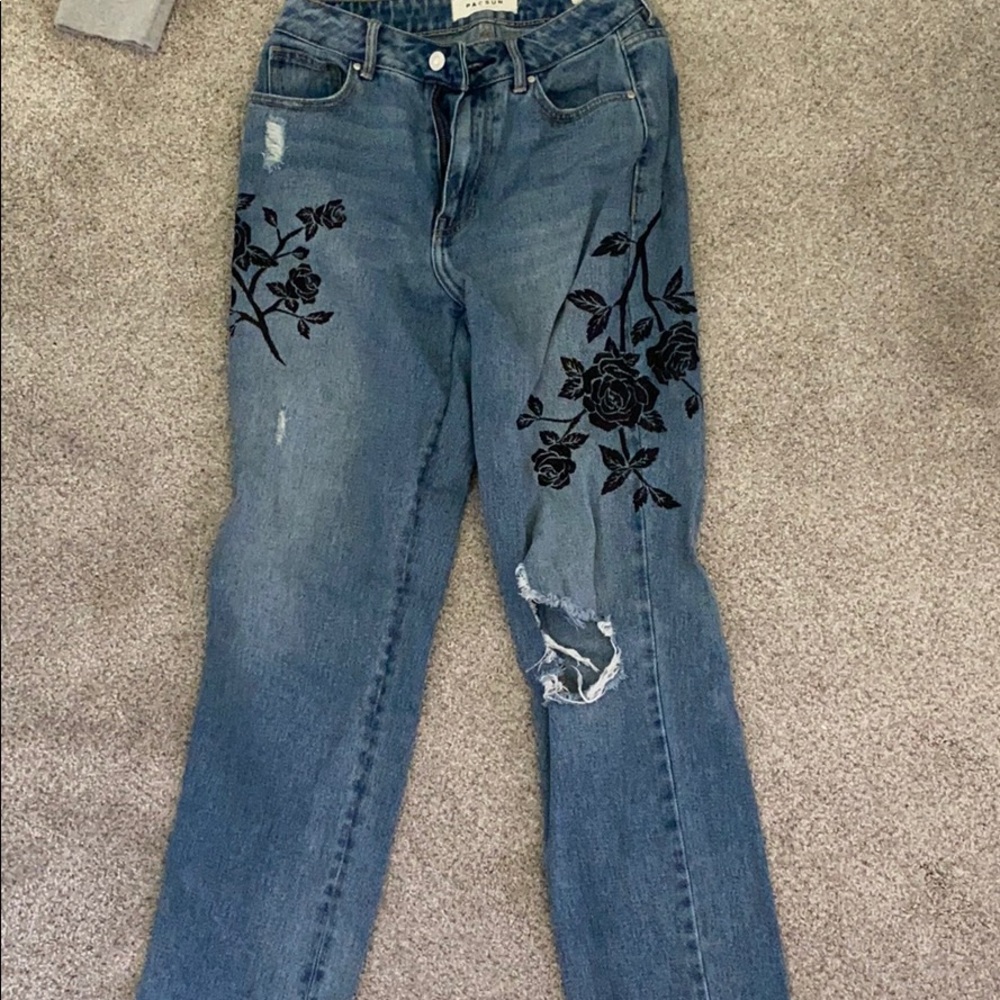 Pacsun mom jeans